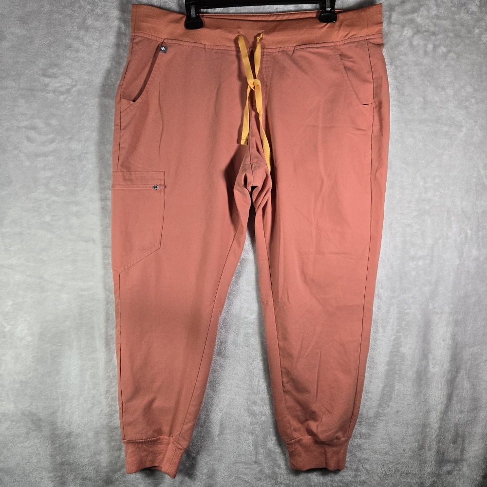 Figs Zamora Joggers Scrub Pants Women's Size XL / P Coral Pink Medical Nurse 27"